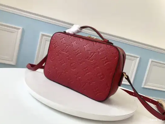 SAINTONGE LOUIS VUITTON 0608